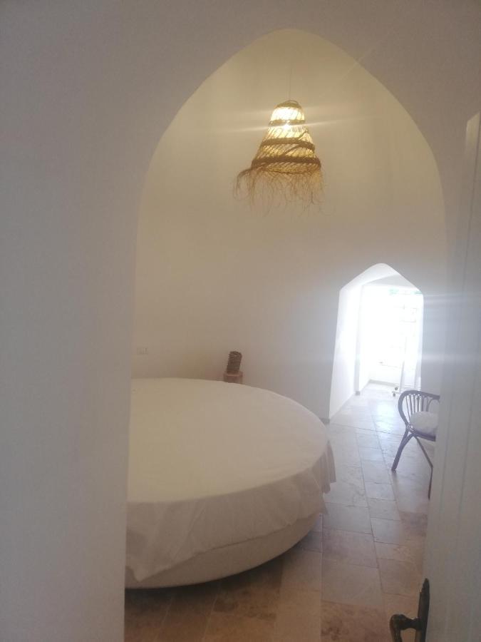 Holiday Home Trullo Antico Ostuni Exterior foto