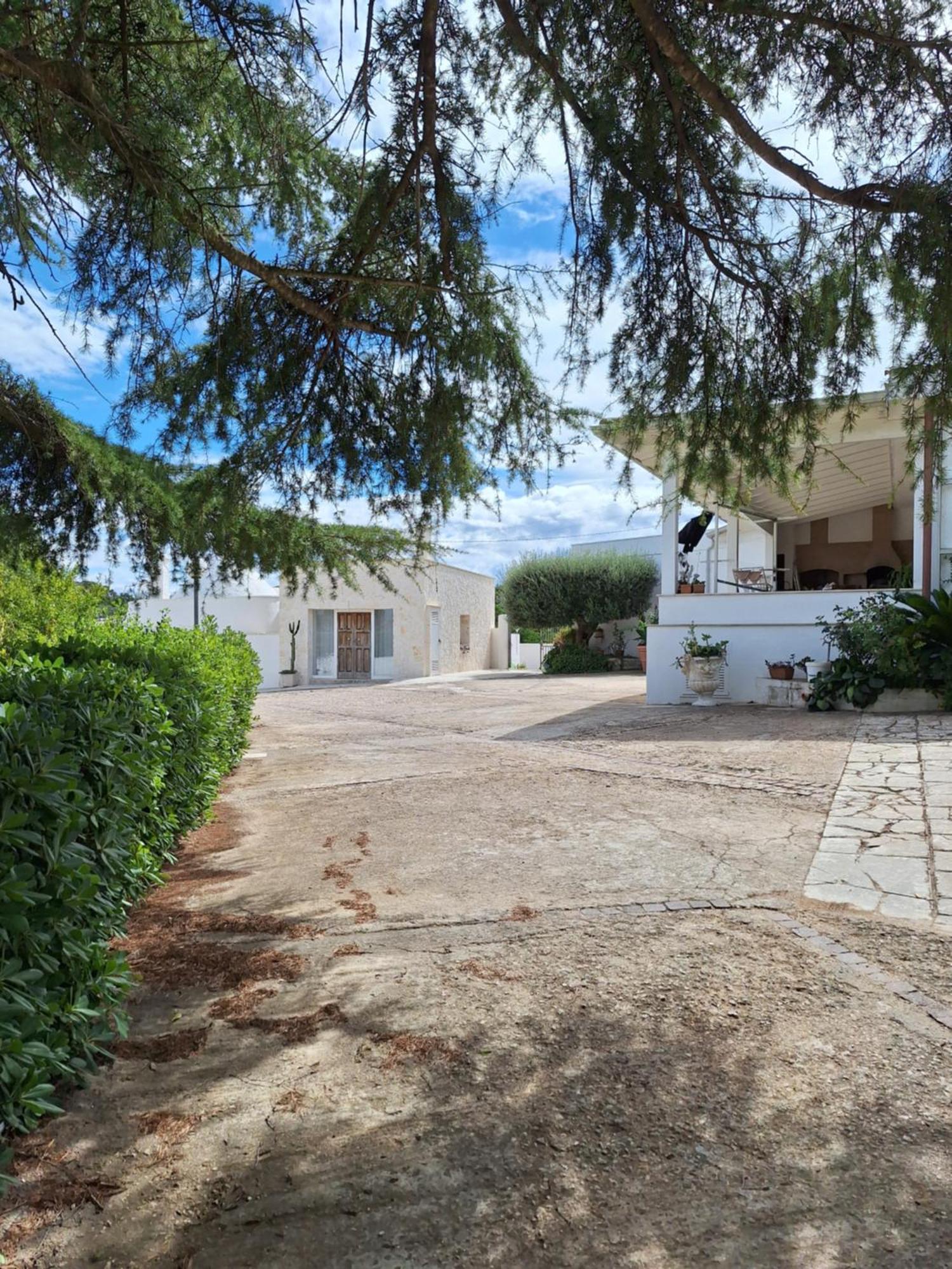 Holiday Home Trullo Antico Ostuni Exterior foto
